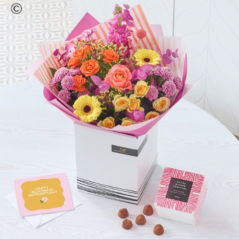 Bright Mothers Day BouquetGift Set