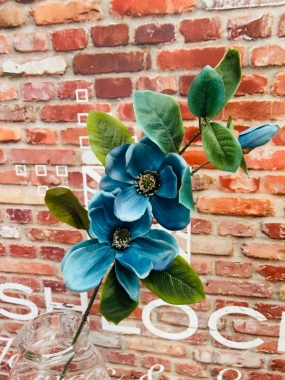 Large Magnolia Spray Blue